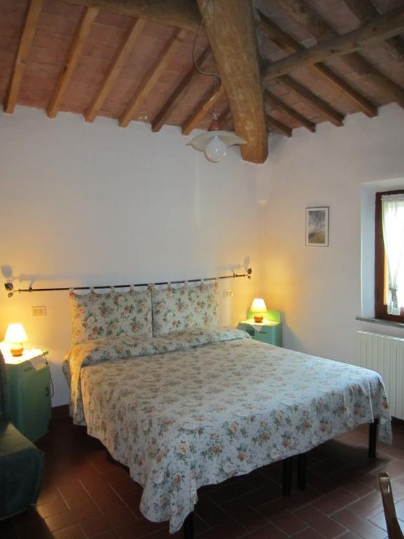 A Casa Di Lizzy B&B Monte Lopio Habitación foto