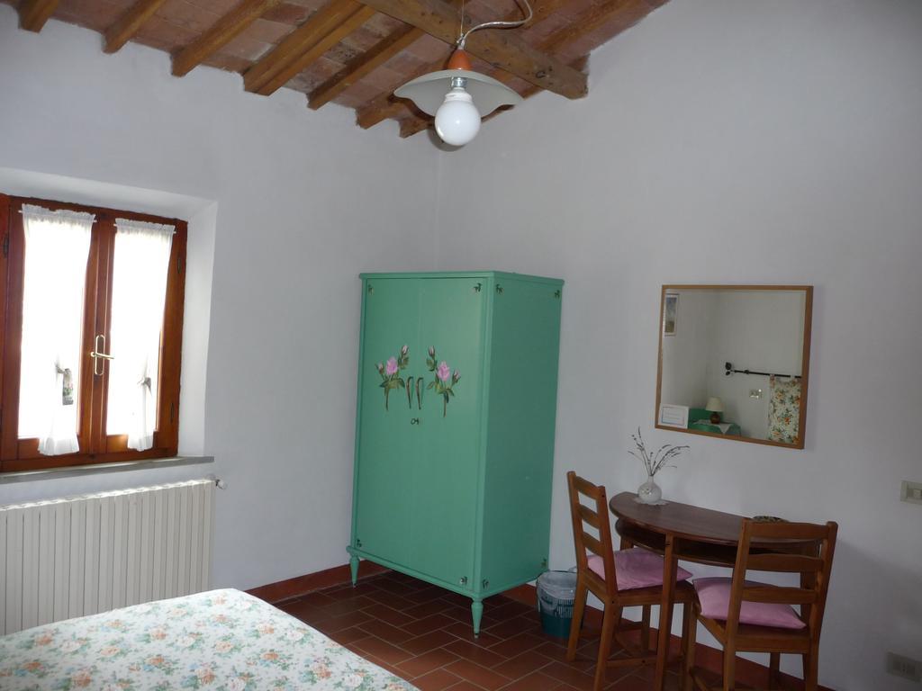 A Casa Di Lizzy B&B Monte Lopio Habitación foto